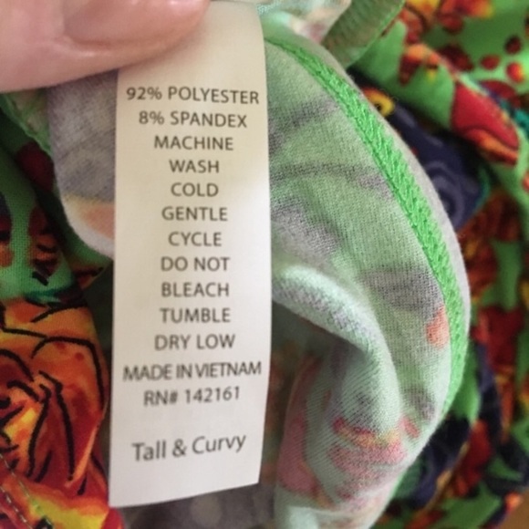 LuLaRoe Tall and Curvy Legging Bundle (3 pair) - Picture 5 of 13